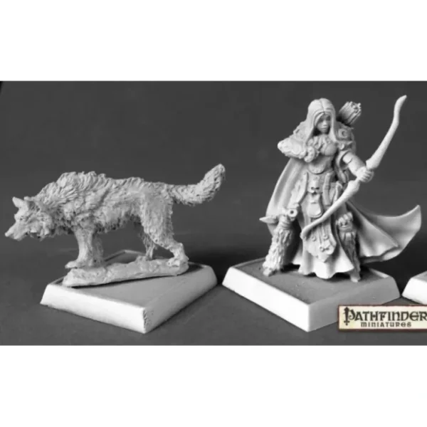 Cheap Adowyn & Leryn (Iconic Hunter & Wolf): Pathfinder RPR 60181 - Miniature Marvels: Airplane Models & Painted Dice Miniature