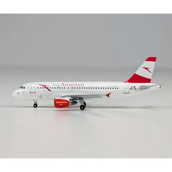 Aero Classics AC411344 1:400 Austrian Airlines A319 OE-LDE - Miniature Marvels: Airplane Models & Painted Dice* Airplane Model
