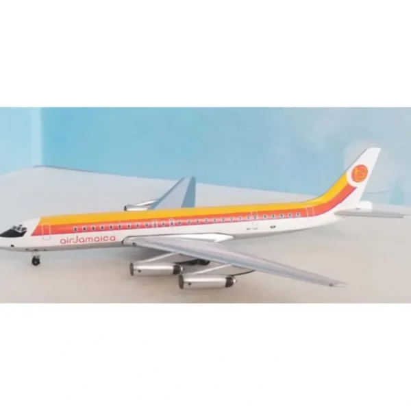 AeroClassics AC411289 1:400 Air Jamaica DC-8-62 6Y-JII - Miniature Marvels: Airplane Models & Painted Dice* Airplane Model