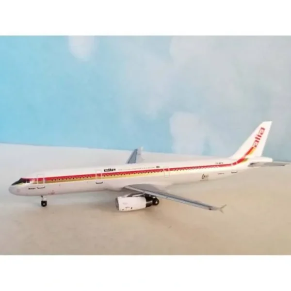 Aeroclassics AC411264 1:400 Alia Retro A321 JY-AYV - Miniature Marvels: Airplane Models & Painted Dice* Airplane Model