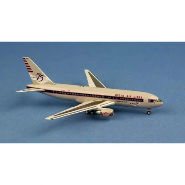 AeroClassics AC419581 1:400 Delta Airlines Boeing 767-200 N102DA "75th" - Miniature Marvels: Airplane Models & Painted Dice* Airplane Model
