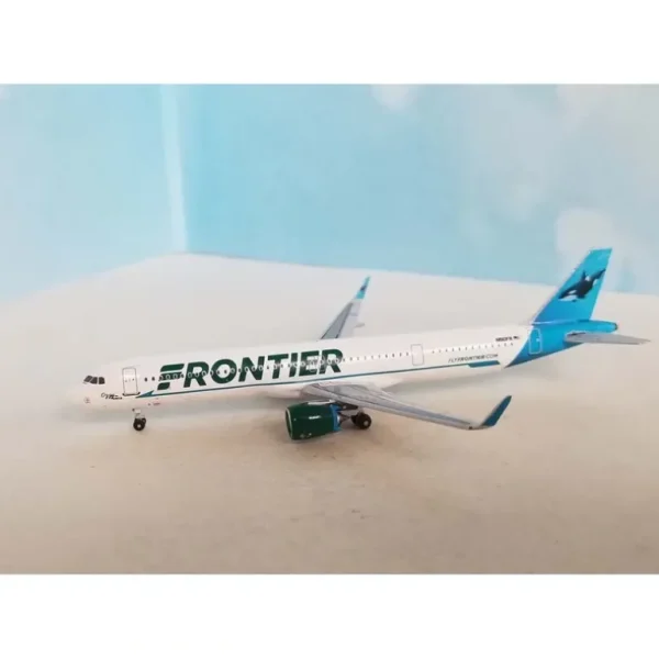 AeroClassics AC411272 1:400 Frontier Airbus A321neo N610FR - Miniature Marvels: Airplane Models & Painted Dice* Airplane Model