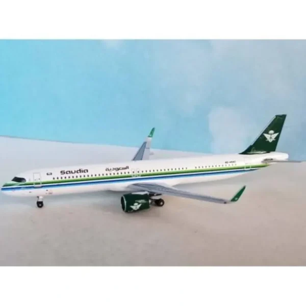 Aeroclassics AC411273 1:400 Saudi Arabian Retro A321neo HZ-ASAC - Miniature Marvels: Airplane Models & Painted Dice* Airplane Model