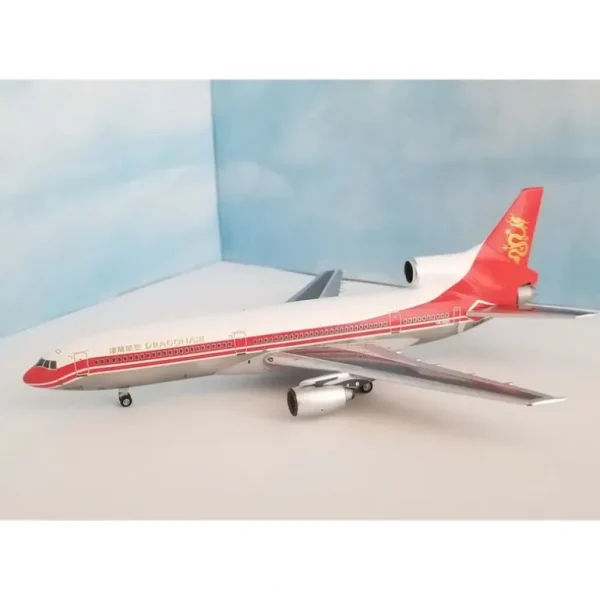 AeroClassics BBX41630 1:400 DragonAir Lockheed L-1011 VR-HOD - Miniature Marvels: Airplane Models & Painted Dice* Airplane Model