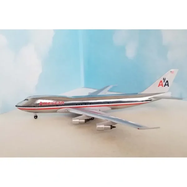 AeroClassics FYRS74704 1:400 American Airlines Boeing 747-100 N9671 - Miniature Marvels: Airplane Models & Painted Dice* Airplane Model
