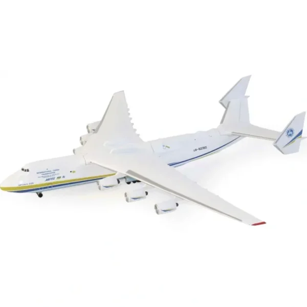 Air Force 1 AF1-0168A 1:400 Antonov AN-225 "Ukraine" - Miniature Marvels: Airplane Models & Painted Dice* Airplane Model