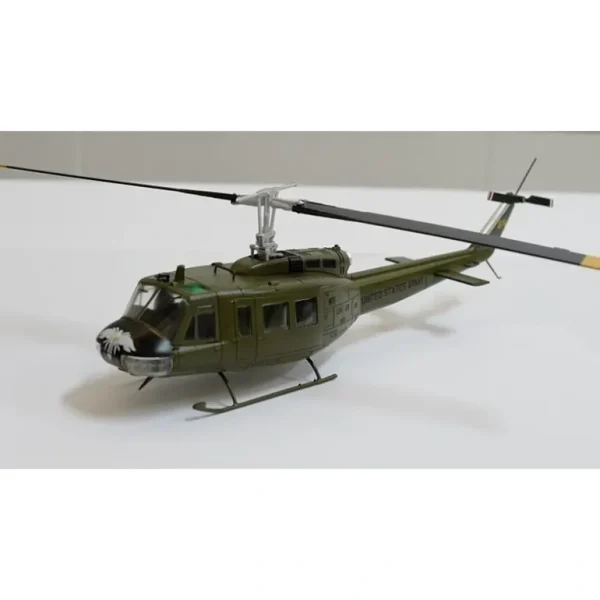 Air Force 1 AF1-0151BW 1:48 UH-1 Huey "The Hornets" 116th Assault Helicopter Company - Miniature Marvels: Airplane Models & Painted Dice* Airplane Model