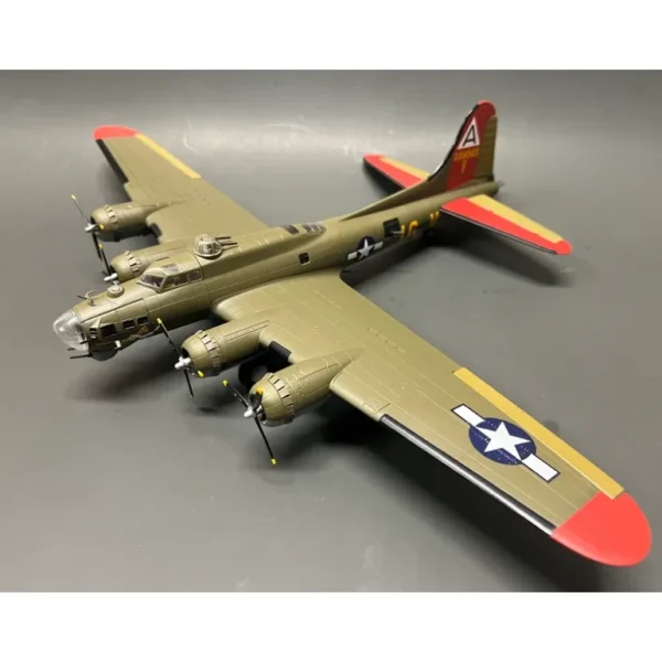 Air Force 1 AF1-0110DW 1:72 B-17 Flying Fortress Man O' War, 323RD BS, 91ST BG, 8TH AF - Miniature Marvels: Airplane Models & Painted Dice* Airplane Model