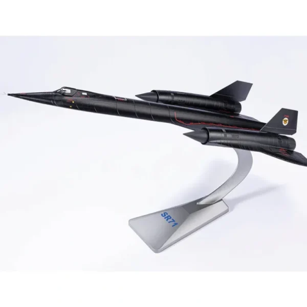 Air Force 1 AF1-0088E 1:72 USAF SR-71 Blackbird 61-7980 - Miniature Marvels: Airplane Models & Painted Dice* Airplane Model