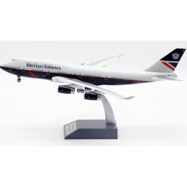 *ARD200 ARDBA41 1:200 British Airways Boeing 747-400 - Miniature Marvels: Airplane Models & Painted Dice* Airplane Model
