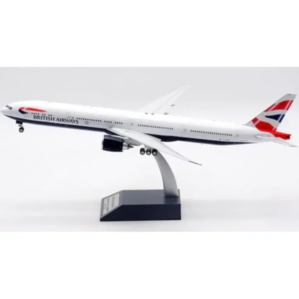 ARD200 ARDBA23 1:200 British Airways Boeing 777-300 - Miniature Marvels: Airplane Models & Painted Dice* Airplane Model