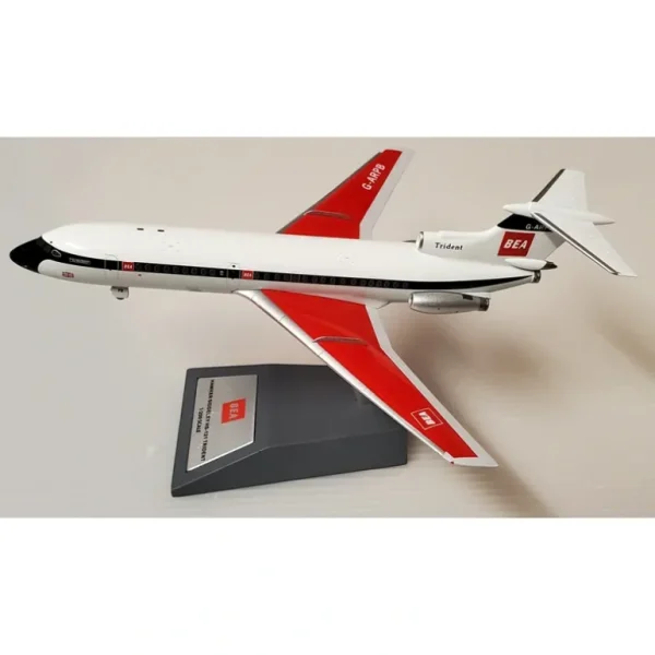 ARD200 ARDBA24 Trident BEA - Miniature Marvels: Airplane Models & Painted Dice* Airplane Model