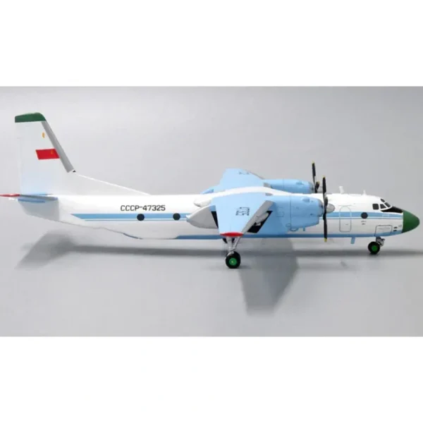 AviaBoss A2025 1:200 Aeroflot AN-26 CCCP-47325 - Miniature Marvels: Airplane Models & Painted Dice* Airplane Model