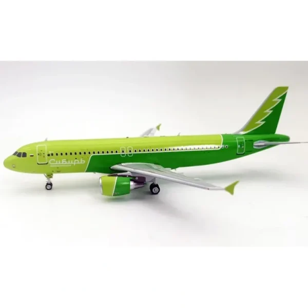 AviaBoss A2054 1:200 S7 Siberia Airlines Airbus A320-214 - Miniature Marvels: Airplane Models & Painted Dice* Airplane Model