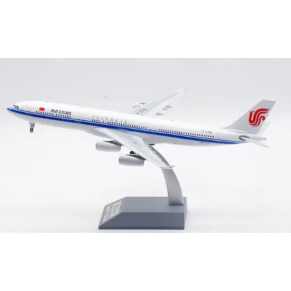 Aviation200 AV2092 1:200 Air China Airbus A340-313 B-2386 - Miniature Marvels: Airplane Models & Painted Dice* Airplane Model