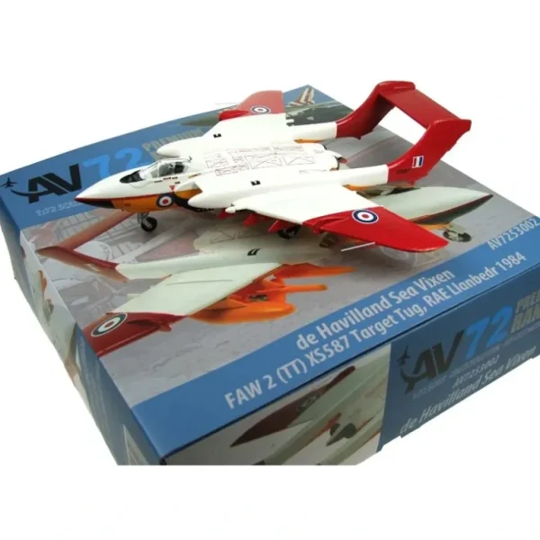 Aviation72 AV7253002 1:72 de Havilland Sea Vixen Target Tug XS587 - Miniature Marvels: Airplane Models & Painted Dice* Airplane Model
