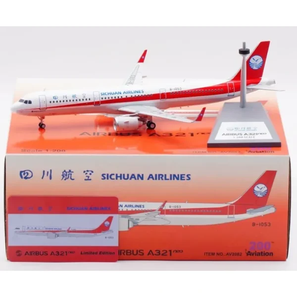 Aviation200 AV2082 1:200 Sichuan Airlines Airbus A321-271N - Miniature Marvels: Airplane Models & Painted Dice* Airplane Model
