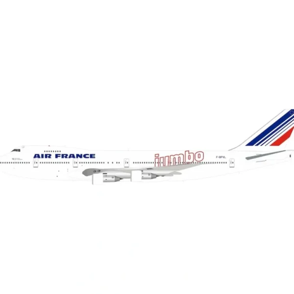 *B Models B-741-AF-08 1:200 Air France Boeing 747-100 - Miniature Marvels: Airplane Models & Painted Dice* Airplane Model