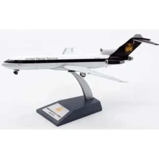 *B Models B-722-UPS-207 1:200 727 N207UP - Miniature Marvels: Airplane Models & Painted Dice* Airplane Model