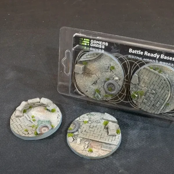 Battle Ready Bases - Urban Warfare: Round 60mm (x2) LTG GSG-GGB-UWR60 - Miniature Marvels: Airplane Models & Painted Dice* Shop All
