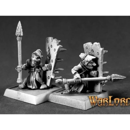 Hot Bloodstone Gnome Pulgers (9): Warlord RPR 06201 - Miniature Marvels: Airplane Models & Painted Dice Miniature