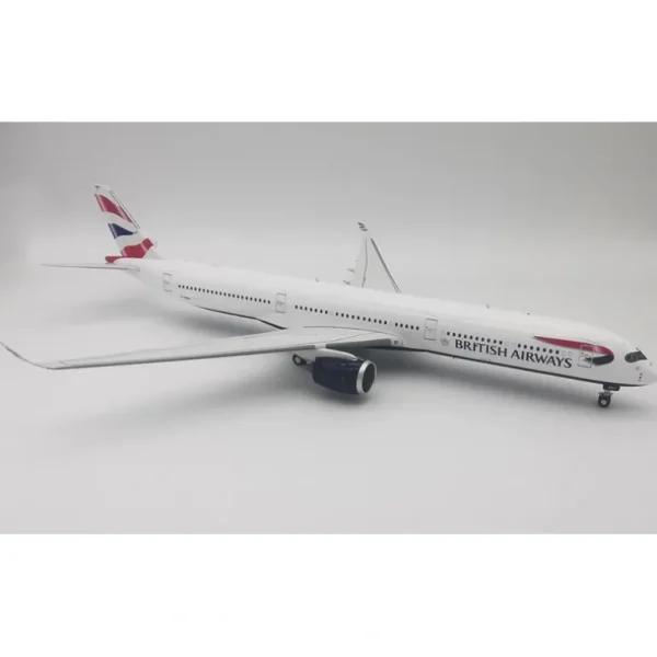 B-Models B-351-BA-01 1:200 Airbus A350-1000 British Airways G-XWBA - Miniature Marvels: Airplane Models & Painted Dice* Airplane Model