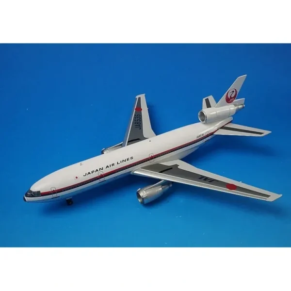 *B-Models BBOXJAL02 1:200 Japan Air Lines DC-10-40 JA8536 - Miniature Marvels: Airplane Models & Painted Dice* Airplane Model