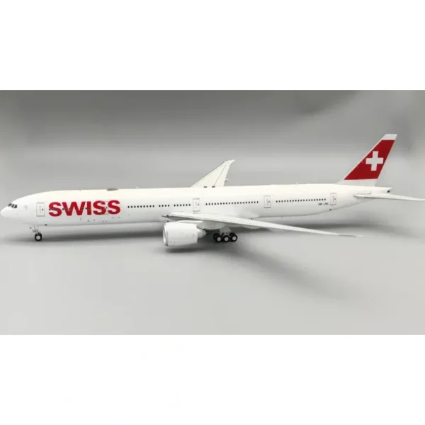 B-Models B-773-JNL 1:200 Swiss International Air Lines Boeing 777-3DE/ER HB-JNL - Miniature Marvels: Airplane Models & Painted Dice* Airplane Model