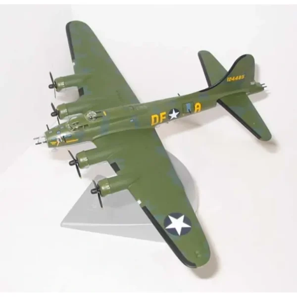 Corgi AA31104 1:144 Boeing B-17F Flying Fortress Memphis Belle - Miniature Marvels: Airplane Models & Painted Dice* Airplane Model