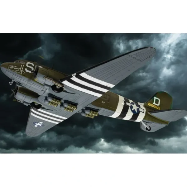 Corgi AA38211 1:72 C-47A "Night Fright" - Miniature Marvels: Airplane Models & Painted Dice* Airplane Model