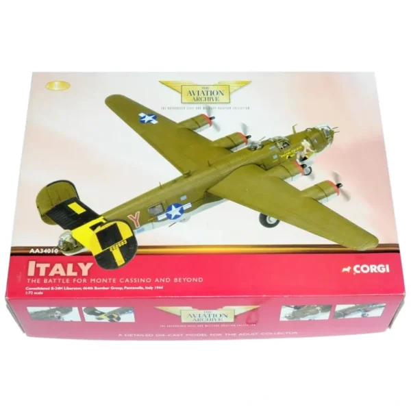 Corgi AA34010 1:72 Consolidated B-24H Liberator "Pistol Packin Mama" - Miniature Marvels: Airplane Models & Painted Dice* Airplane Model