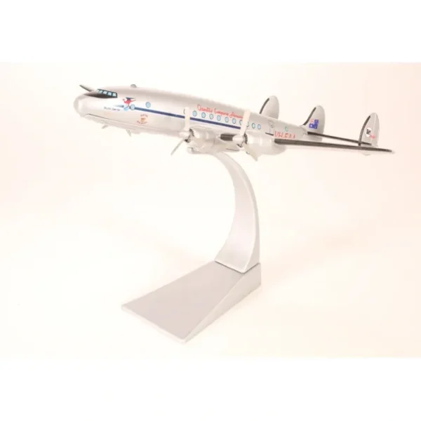 Corgi AA47502 1:144 Lockheed Constellation Qantas - Miniature Marvels: Airplane Models & Painted Dice* Airplane Model