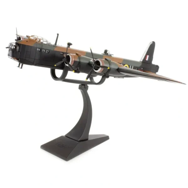 Corgi AA39502 1:72 Stirling B.MK 1 - Miniature Marvels: Airplane Models & Painted Dice* Airplane Model