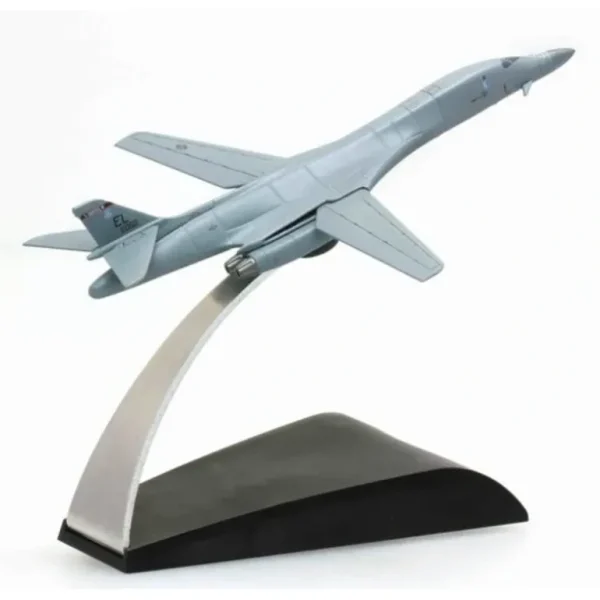 Dragon Wings 56313 1:400 USAF B-1B Lancer 34th BS/28th BW Thunderbirds #85-0060 - Miniature Marvels: Airplane Models & Painted Dice* Airplane Model