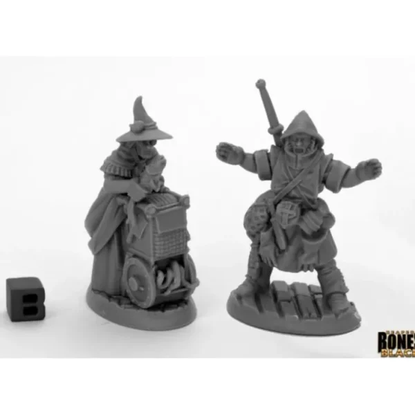 Store Dreadmere Townsfolk - Fishmongers (2): Bones Black RPR 44035 - Miniature Marvels: Airplane Models & Painted Dice Miniature