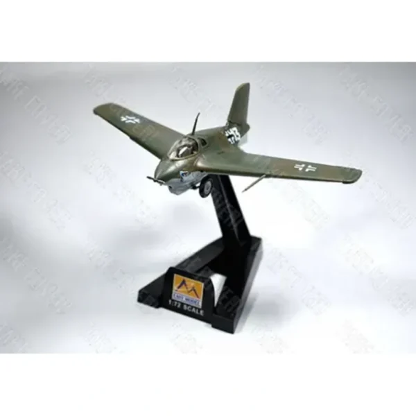 Easy Models 36341 1:72 Me-163 KometB-1a II/JG400 - Miniature Marvels: Airplane Models & Painted Dice* Airplane Model