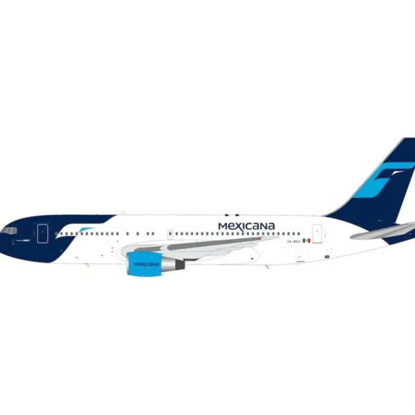 *El Aviador EAVMXO 1:200 Mexicana Boeing 767-25D(ER) - Miniature Marvels: Airplane Models & Painted Dice* Airplane Model