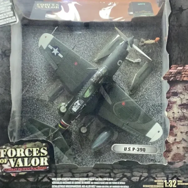 Forces of Valor 80049 1:32 P-39Q Airacobra - Miniature Marvels: Airplane Models & Painted Dice* Airplane Model