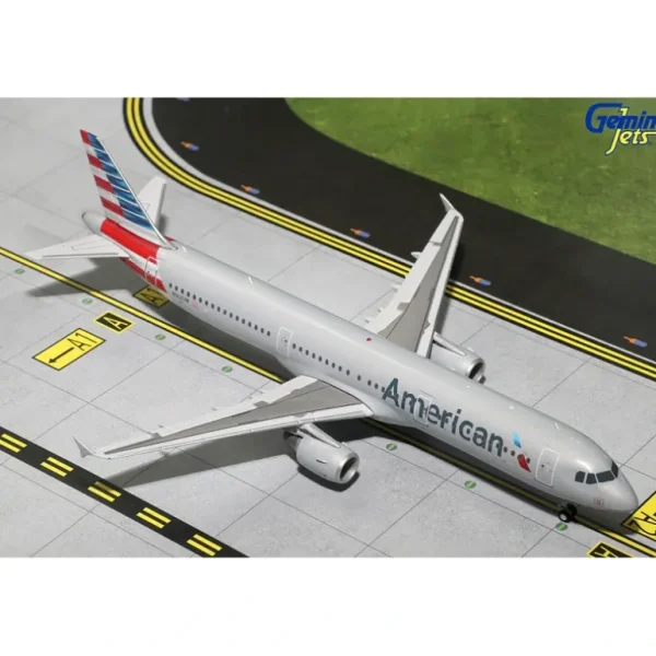 Gemini Jets G2AAL555 1:200 American Airlines Airbus A321 N162UW - Miniature Marvels: Airplane Models & Painted Dice* Airplane Model