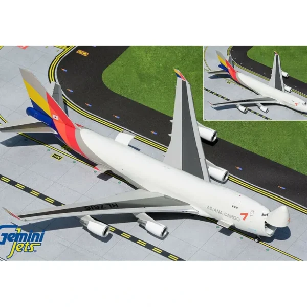Gemini Jets G2AAR991 1:200 Asiana Cargo Boeing 747-400F (Interactive) - Miniature Marvels: Airplane Models & Painted Dice* Airplane Model