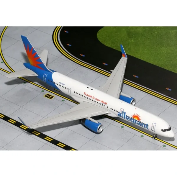 Gemini Jets G2AAY467 1:200 Allegiant Air Boeing 757-200 - Miniature Marvels: Airplane Models & Painted Dice* Airplane Model