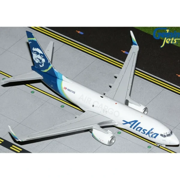 Gemini Jets G2ASA1019 1:200 Alaska Air Cargo Boeing 737-700W(BDSF) - Miniature Marvels: Airplane Models & Painted Dice* Airplane Model