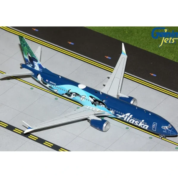 Gemini Jets G2ASA1089 1:200 Alaska Boeing 737 MAX 9 - Miniature Marvels: Airplane Models & Painted Dice* Airplane Model