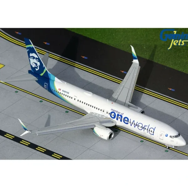 Gemini Jets G2ASA1015F 1:200 Alaska One World Boeing 737-900 (Flaps Down) - Miniature Marvels: Airplane Models & Painted Dice* Airplane Model