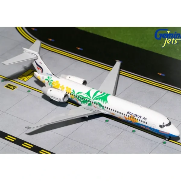 Gemini Jets G2BKP649 1:200 Bangkok Air Boeing 717-200 HS-PGP - Miniature Marvels: Airplane Models & Painted Dice* Airplane Model
