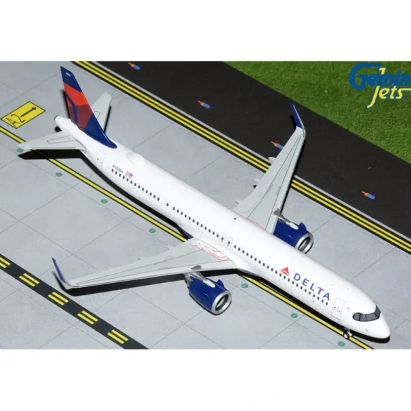 Gemini Jets G2DAL896 1:200 Delta Airlines Airbus A321NEO - Miniature Marvels: Airplane Models & Painted Dice* Airplane Model