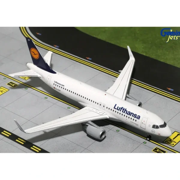 Gemini Jets G2DLH481 1:200 Lufthansa Airbus A320 D-AIZP - Miniature Marvels: Airplane Models & Painted Dice* Airplane Model