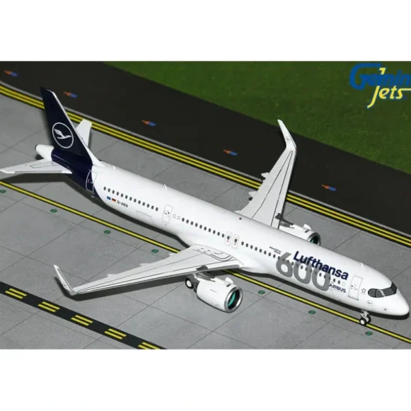 Gemini Jets G2DLH1272 1:200 Lufthansa A321neo D-AIEQ 600th Airbus Aircraft - Miniature Marvels: Airplane Models & Painted Dice* Airplane Model