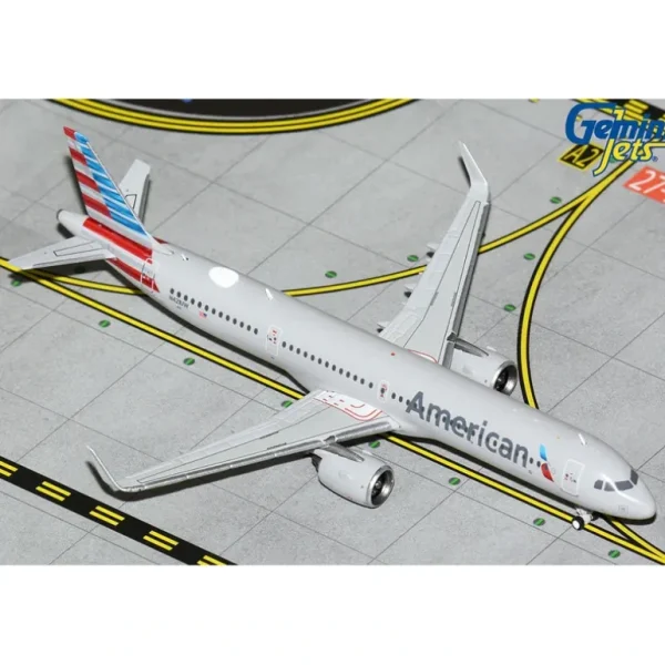 Gemini Jets GJAAL2089 1:400 American Airlines Airbus A321Neo - Miniature Marvels: Airplane Models & Painted Dice* Airplane Model