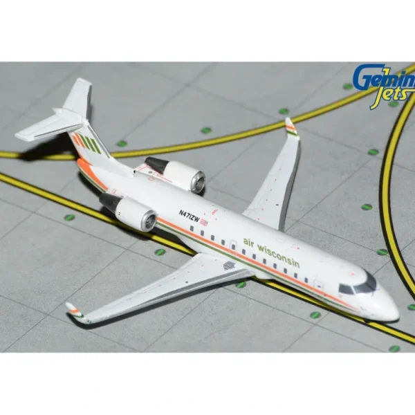 Gemini Jets GJAWI2211 1:400 Air Wisconsin CRJ-200 - Miniature Marvels: Airplane Models & Painted Dice* Airplane Model